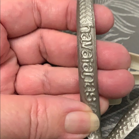 Havaianas silver and purple sandals.. size 9/10 - Picture 2 of 6